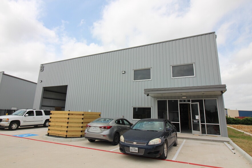 6702 Theall Rd, Houston, TX for sale - Building Photo - Image 3 of 20