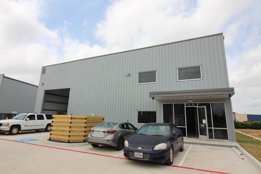 6702 Theall Rd, Houston, TX à vendre - Photo du bâtiment - Image 3 de 20