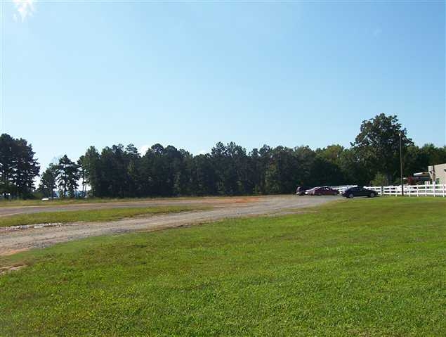 7635 Greers Ferry Rd, Greers Ferry, AR à vendre - Photo principale - Image 1 de 1