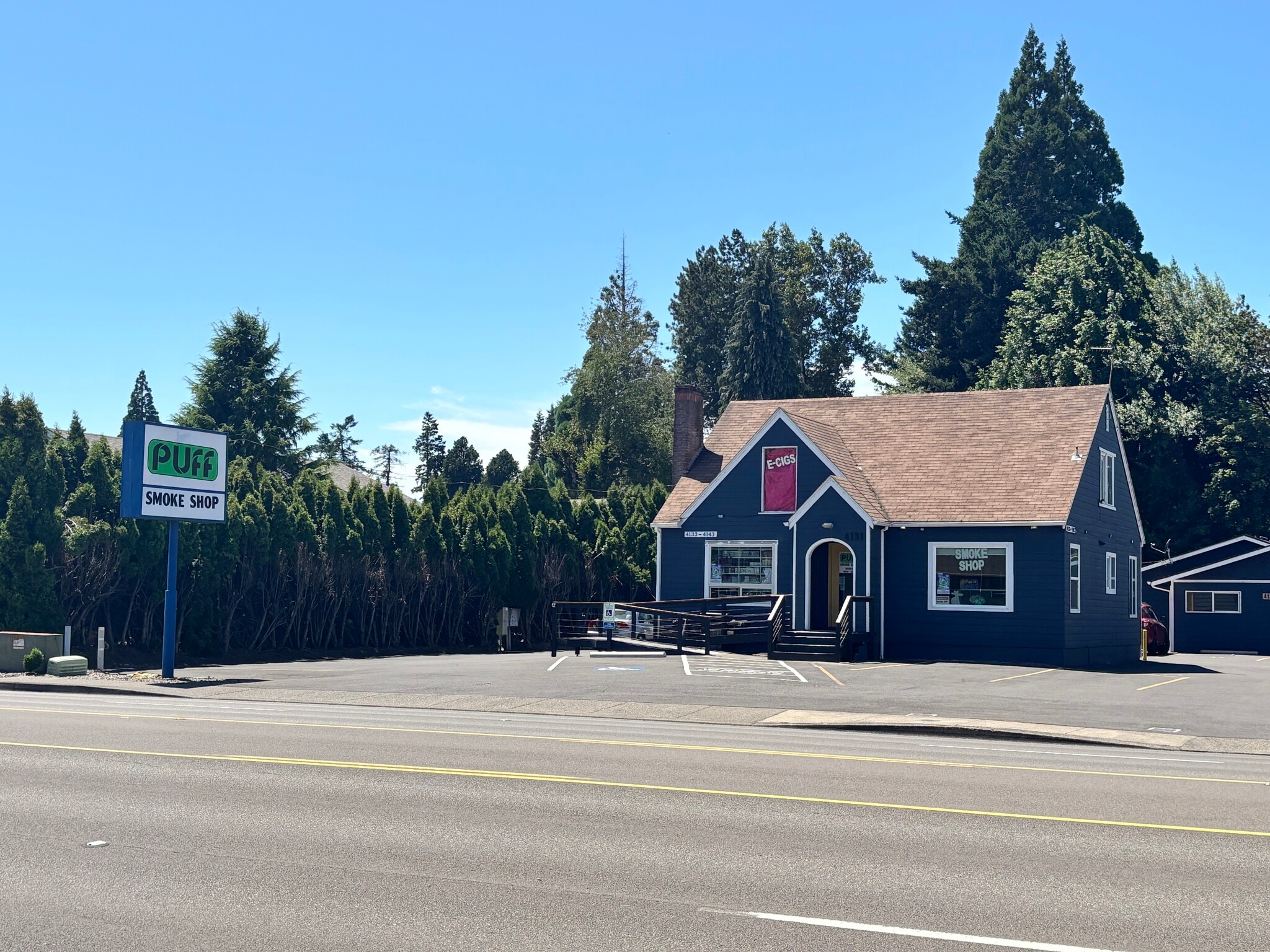 4131 River Rd N, Salem, OR for lease Building Photo- Image 1 of 15