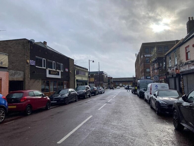 76-78 Church Way, North Shields à vendre - Photo du bâtiment - Image 2 de 6