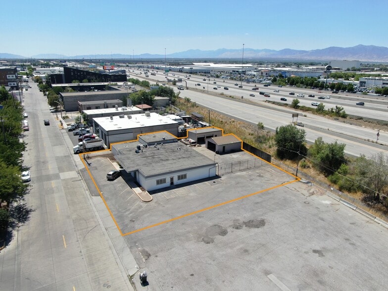 1366 S 400 W, South Salt Lake, UT for sale - Building Photo - Image 2 of 4