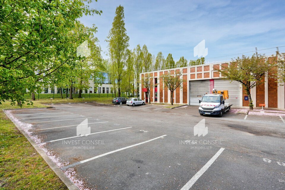 4 Avenue Du Gros Chene, Éragny à louer Photo du bâtiment- Image 1 de 10