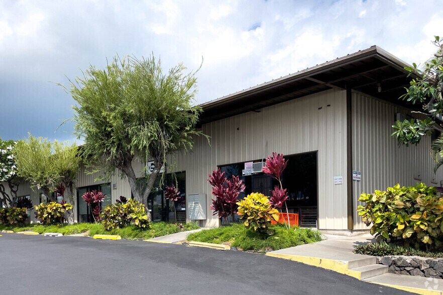 74-5626 Alapa St, Kailua Kona, HI à louer - Photo du bâtiment - Image 3 de 4