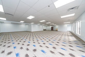 3131 N MacArthur Blvd, Bethany, OK à louer Photo intérieure- Image 2 de 6