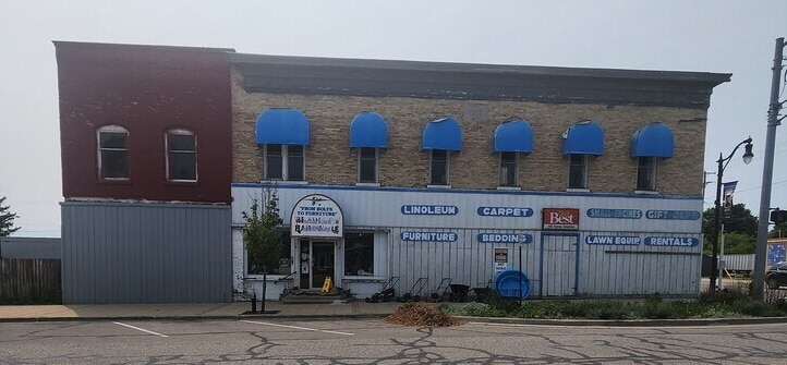 104 S Main St, Evart, MI for sale Primary Photo- Image 1 of 38