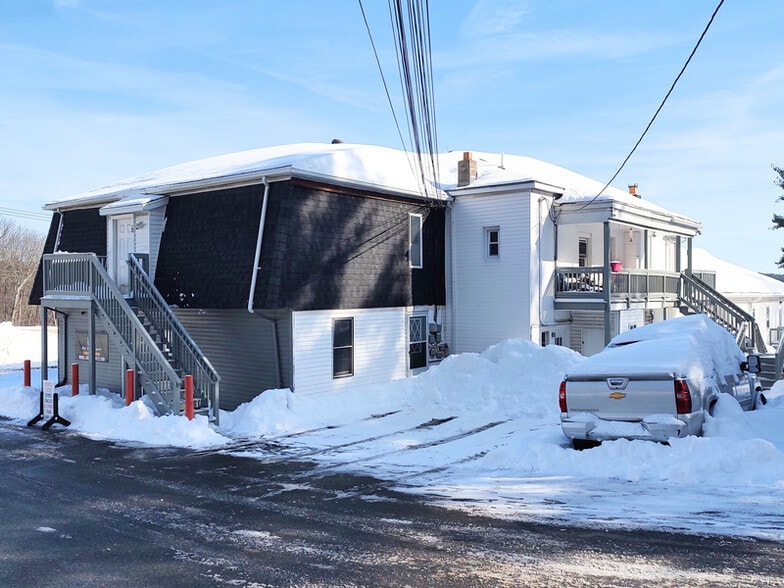 140 Worcester Providence Tpke, Sutton, MA for sale - Building Photo - Image 1 of 11