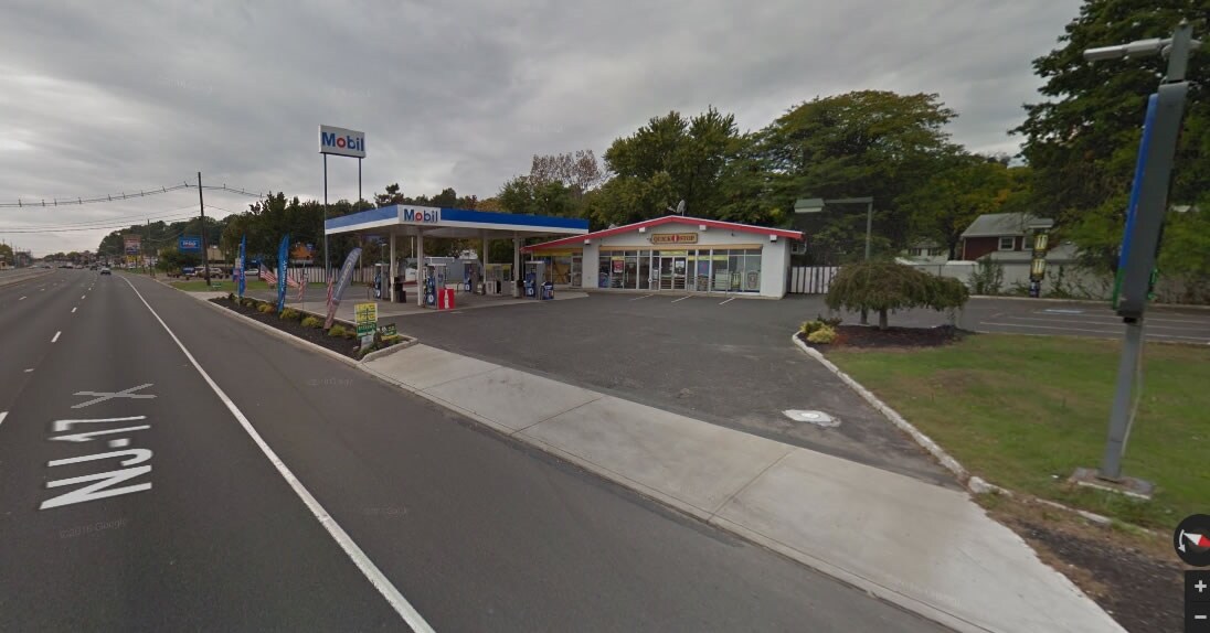 119 State Rt 17, Hasbrouck Heights, NJ à vendre Photo du bâtiment- Image 1 de 1