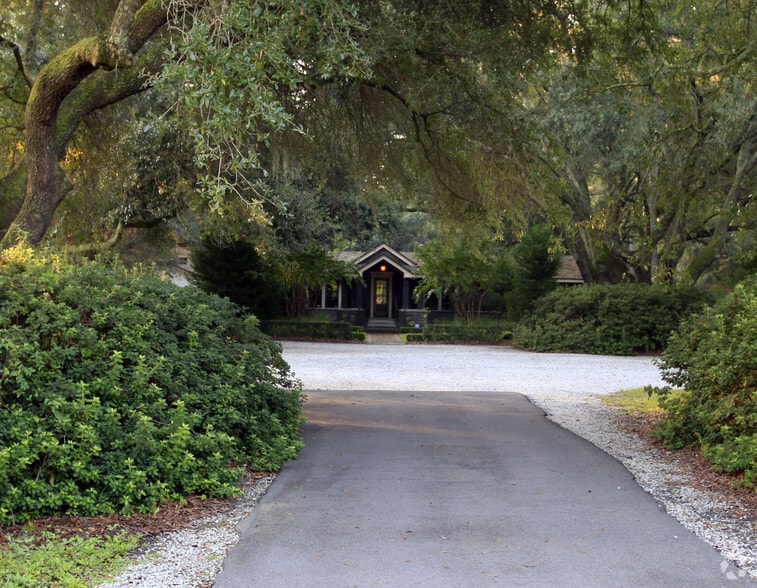 3461 Maybank Hwy, Johns Island, SC à vendre - Photo du bâtiment - Image 2 de 3