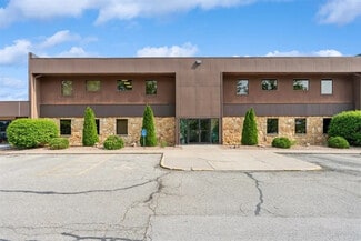 Plus de détails pour 8350 Hickman Rd, Clive, IA - Bureau à louer