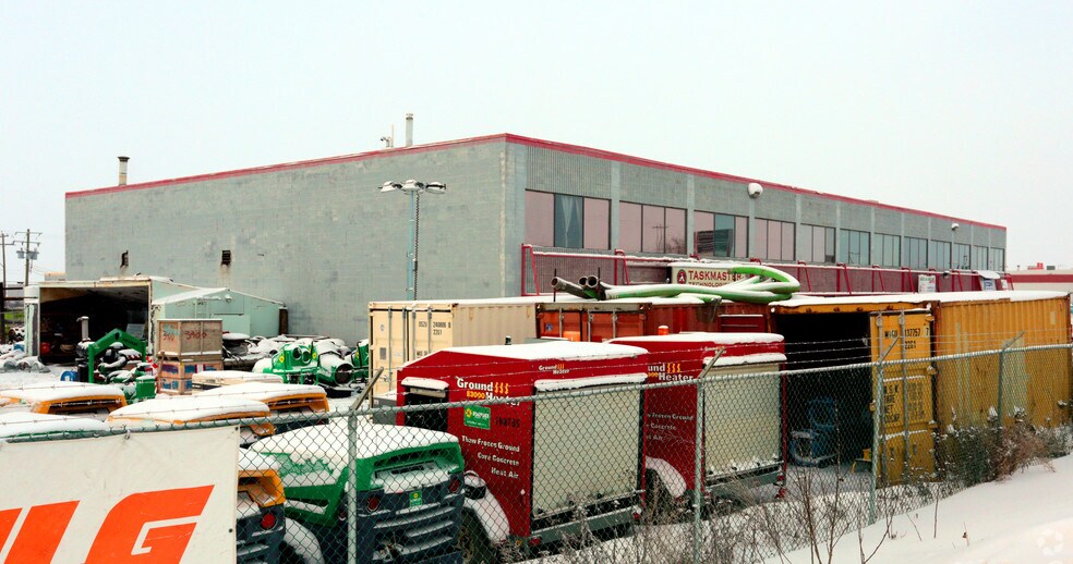 6112 45th St, Leduc, AB à vendre - Photo du bâtiment - Image 2 de 3