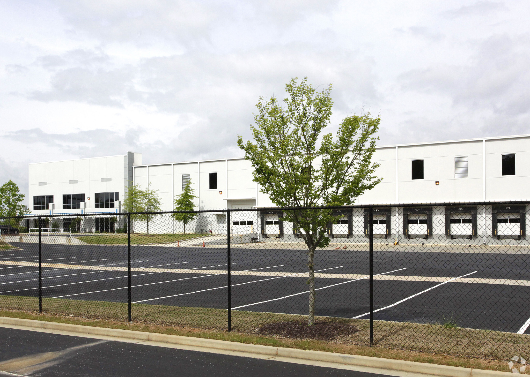 4475 S Fulton Pky, Atlanta, GA for lease Primary Photo- Image 1 of 9