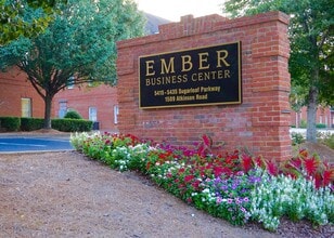 5415 Sugarloaf Pky, Lawrenceville, GA for lease Interior Photo- Image 1 of 3