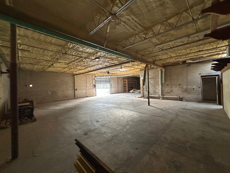 6965-6967 Philips Hwy, Jacksonville, FL à louer - Photo du bâtiment - Image 3 de 6