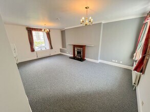 10 Bridge Street, Isle Of Man for lease Interior Photo- Image 2 of 9