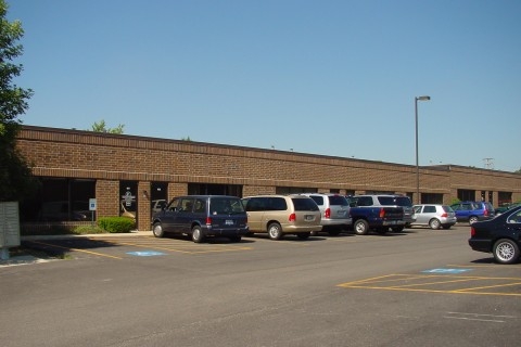 1000 Brown St, Wauconda, IL for lease Primary Photo- Image 1 of 8