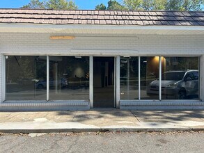 514 E Grand Ave, Hot Springs, AR for lease Interior Photo- Image 1 of 5