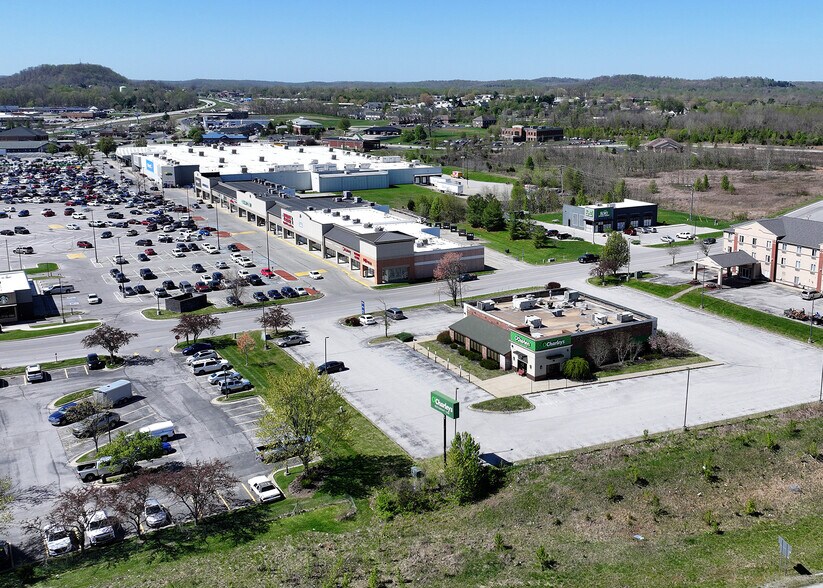 160 Pacer Dr NW, Corydon, IN à vendre - Photo du bâtiment - Image 3 de 14