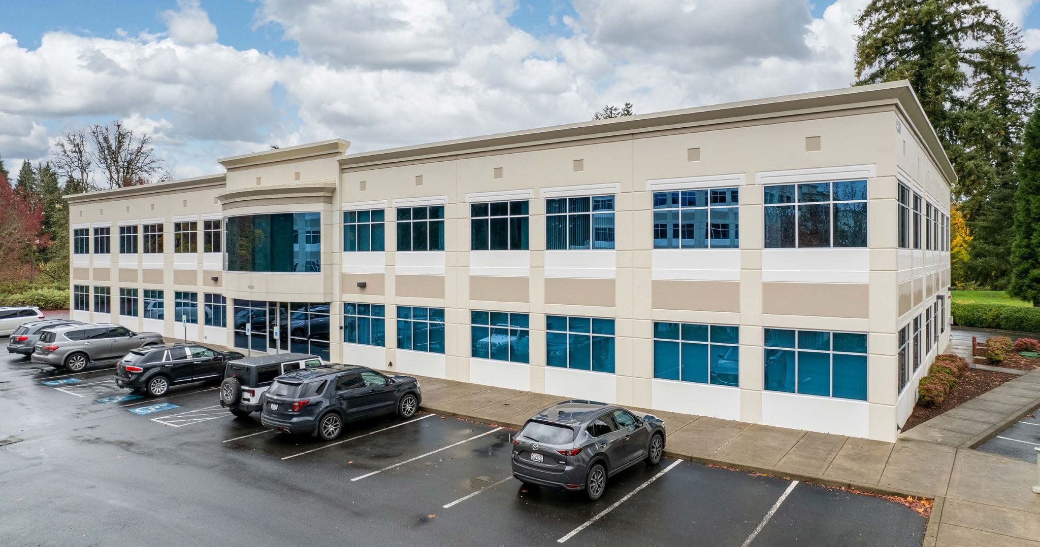 4800 NW Camas Meadows Dr, Camas, WA for lease Primary Photo- Image 1 of 6