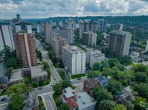 223 Jackson St W, Hamilton, ON - Aérien  Vue de la carte