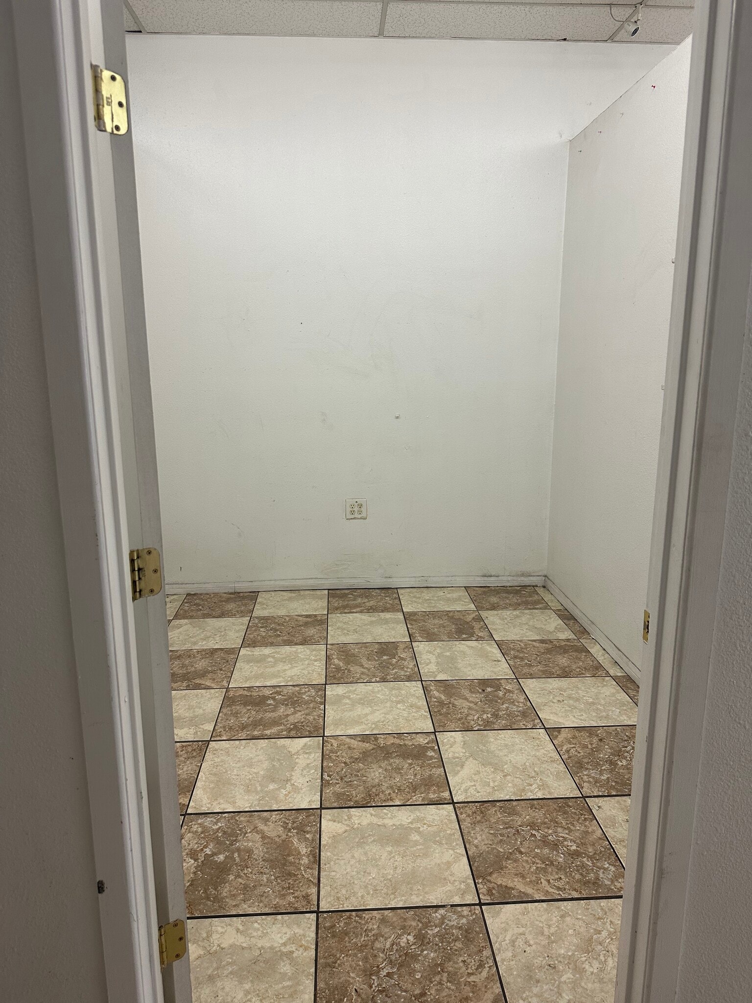 24805-24899 Alessandro Blvd, Moreno Valley, CA for lease Building Photo- Image 1 of 4