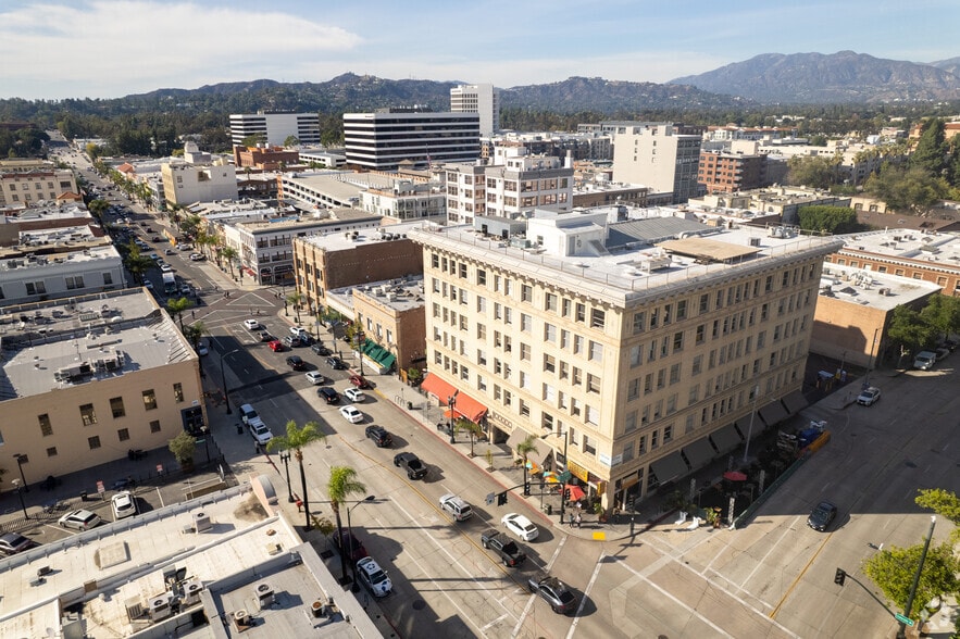 119 E Colorado Blvd, Pasadena, CA for lease - Aerial - Image 3 of 40
