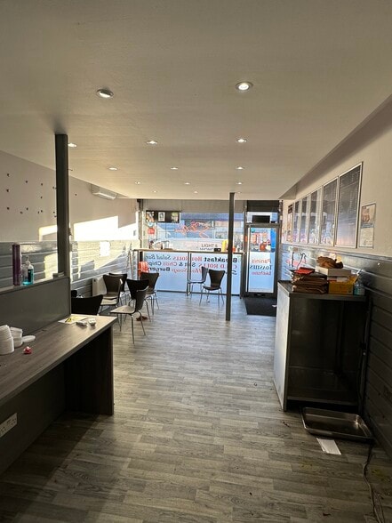 1828-1854 Paisley Road West, Glasgow for lease - Building Photo - Image 2 of 6