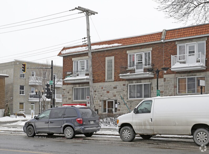 3871 Rue Rachel E E, Montréal, QC à vendre - Photo du bâtiment - Image 2 de 2