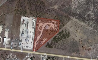 More details for 2624 Highway 72, Three Rivers, TX - Industrial for Sale