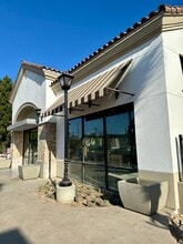 700-960 Arneill Rd, Camarillo, CA for lease Interior Photo- Image 2 of 3