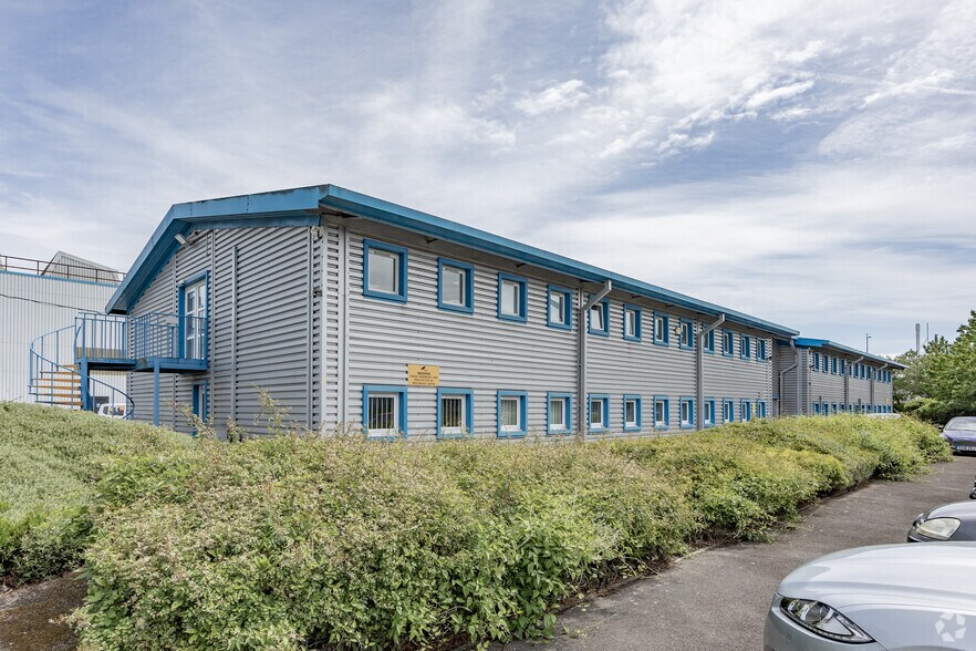 Titan Rd, Cardiff à louer - Photo du bâtiment - Image 2 de 3