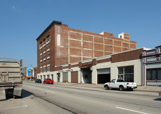 Plus de détails pour 800 SW Adams St, Peoria, IL - Bureau/Commerce de détail à louer