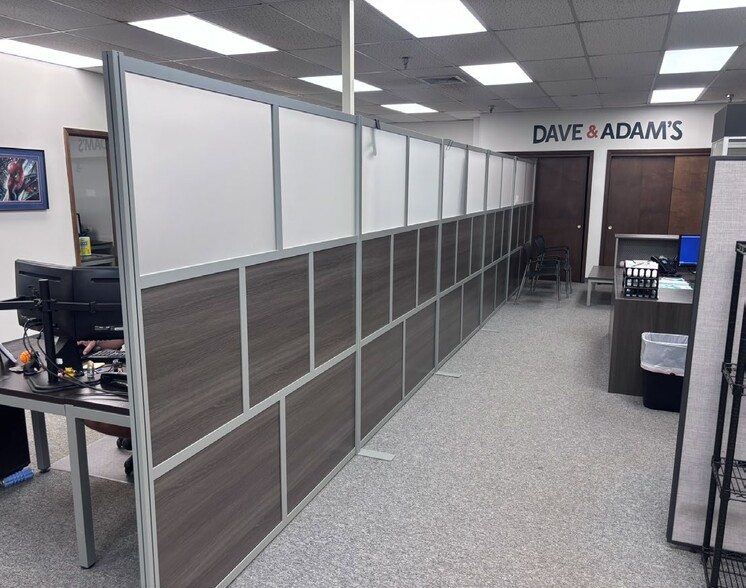 375 Commerce Dr, Buffalo, NY for lease - Interior Photo - Image 3 of 3