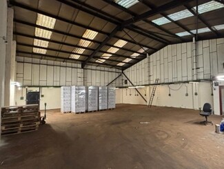 Plus de détails pour Fryers Rd, Walsall - Industriel à louer