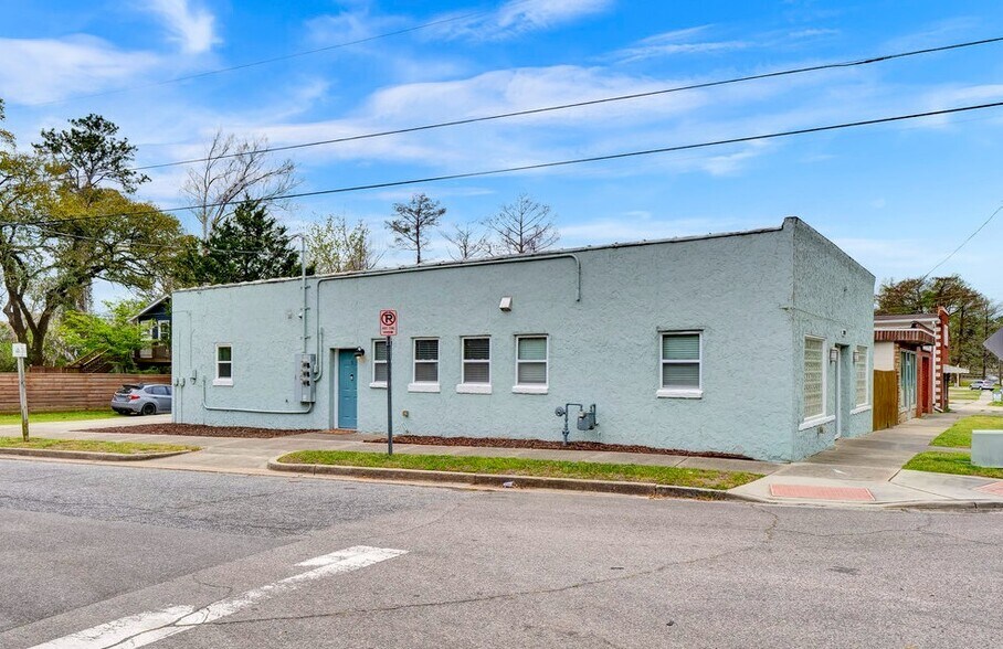 2020 Princess Place Dr, Wilmington, NC à vendre - Photo du bâtiment - Image 3 de 8