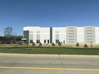 Plus de détails pour 8045 Darrow Rd, Twinsburg, OH - Industriel à louer