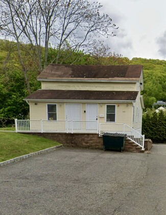 Plus de détails pour 165 Ramapo Rd, Garnerville, NY - Bureau à louer