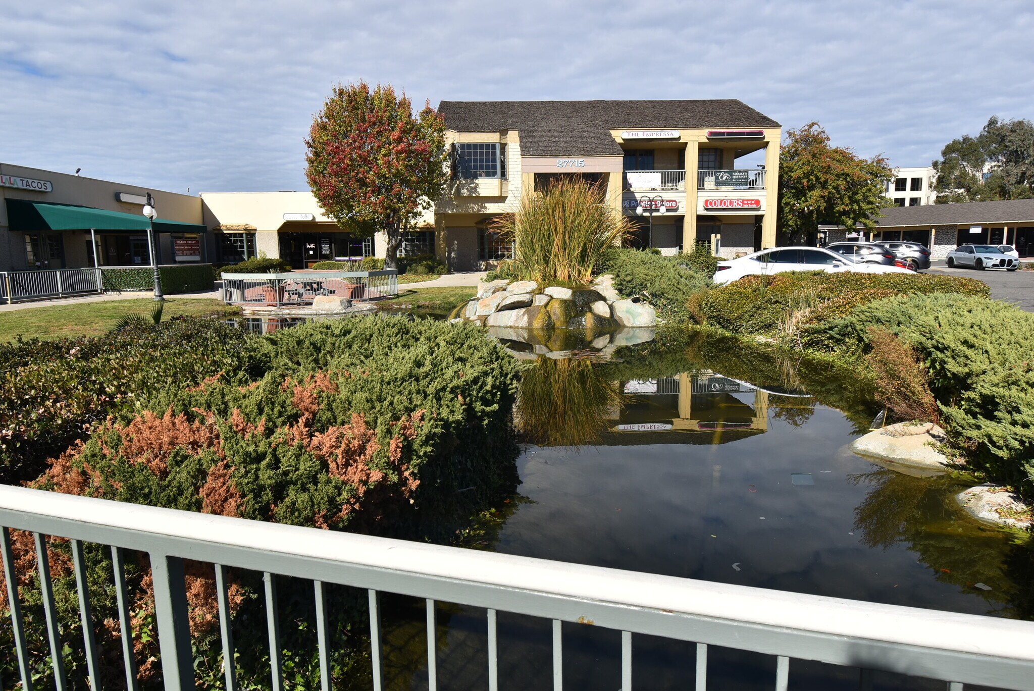 27715 Jefferson Ave, Temecula, CA à louer Photo du bâtiment- Image 1 de 8