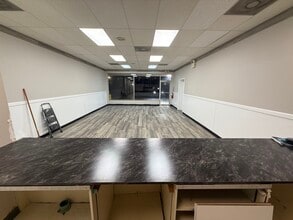 149-175 E Cove Ave, Wheeling, WV for lease Interior Photo- Image 2 of 7