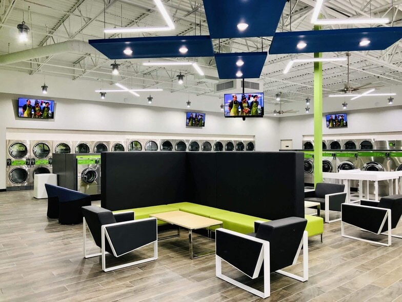 2946 N Central Ave, Chicago, IL à vendre - Photo intérieure - Image 2 de 5