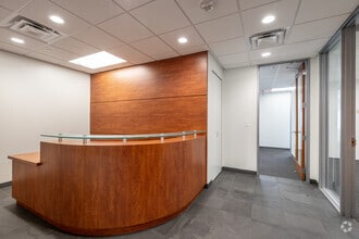 330 2nd Ave S, Minneapolis, MN for lease Interior Photo- Image 2 of 17