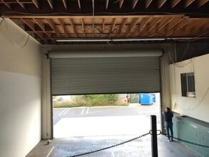 1031 W Manchester Blvd, Inglewood, CA for lease Building Photo- Image 2 of 2