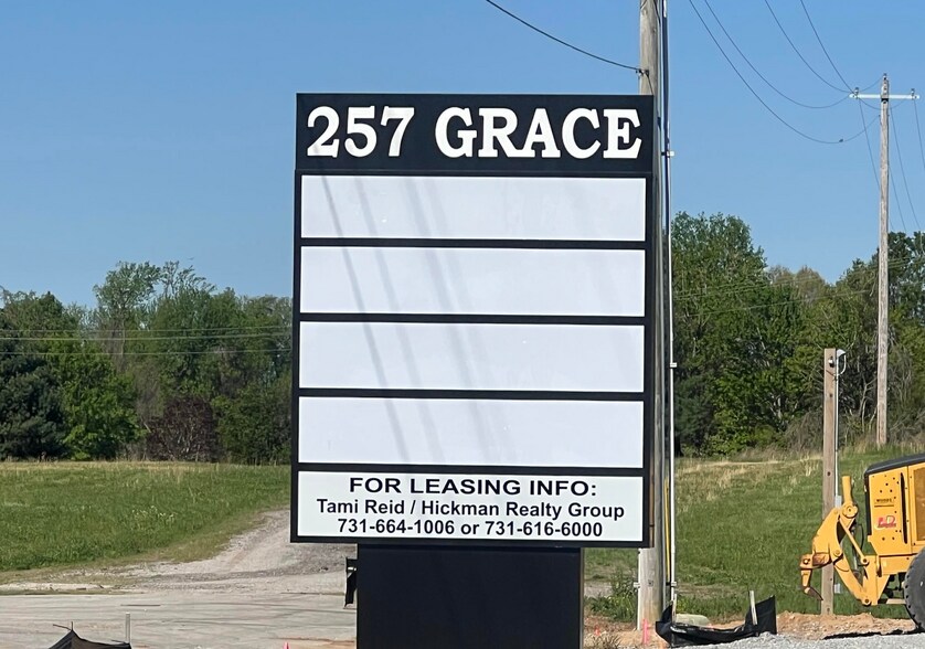 257 Grace Cv, Medina, TN à louer - Photo du bâtiment - Image 2 de 3