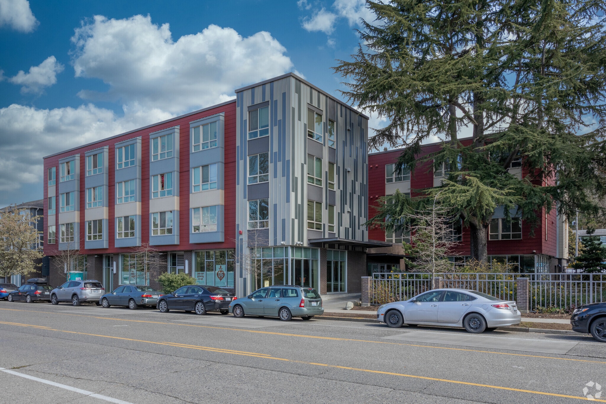 5444 Delridge Way SW, Seattle, WA for lease Primary Photo- Image 1 of 10