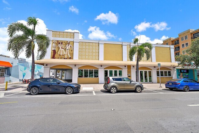 Plus de détails pour 606 Lake Ave, Lake Worth Beach, FL - Commerce de détail à vendre