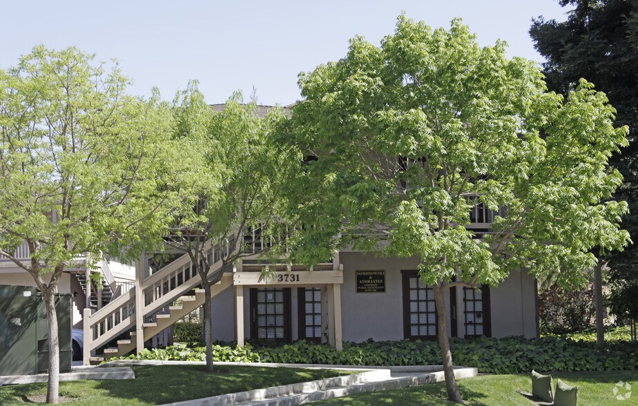 3731 Sunset Ln, Antioch, CA à louer - Photo du bâtiment - Image 3 de 14