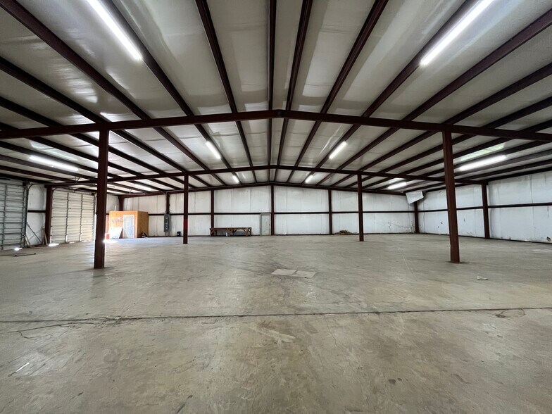286 Carter St, Okolona, MS à louer - Photo intérieure - Image 3 de 16
