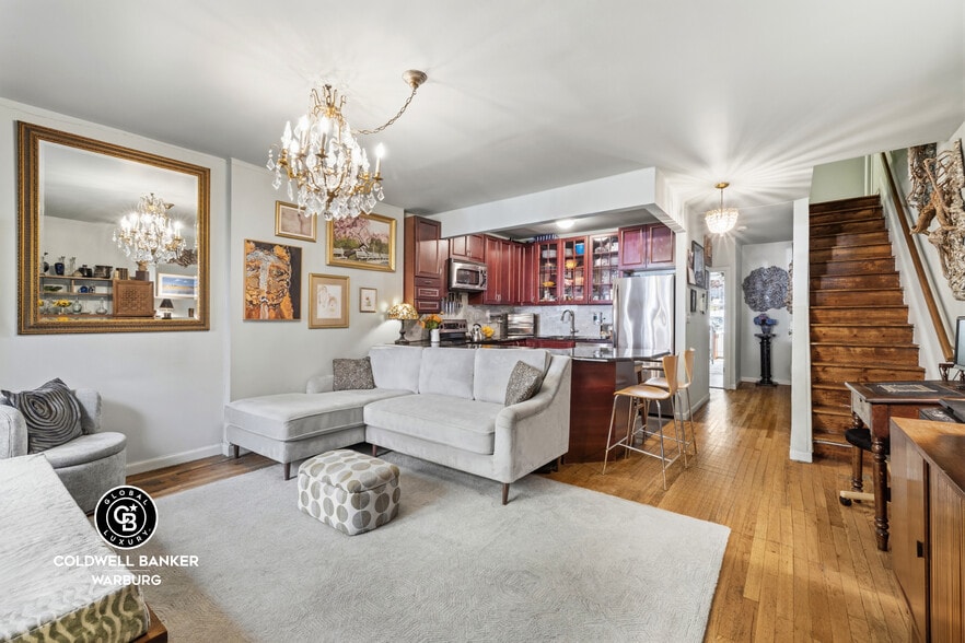252 W 136th St, New York, NY for sale - Building Photo - Image 3 of 17