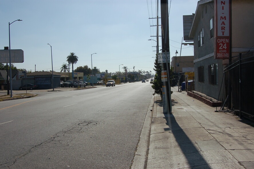 3020 W Slauson Ave, Los Angeles, CA for sale - Building Photo - Image 3 of 8