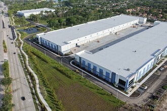 4851 W Atlantic Blvd, Coconut Creek, FL à louer Aérien- Image 1 de 11